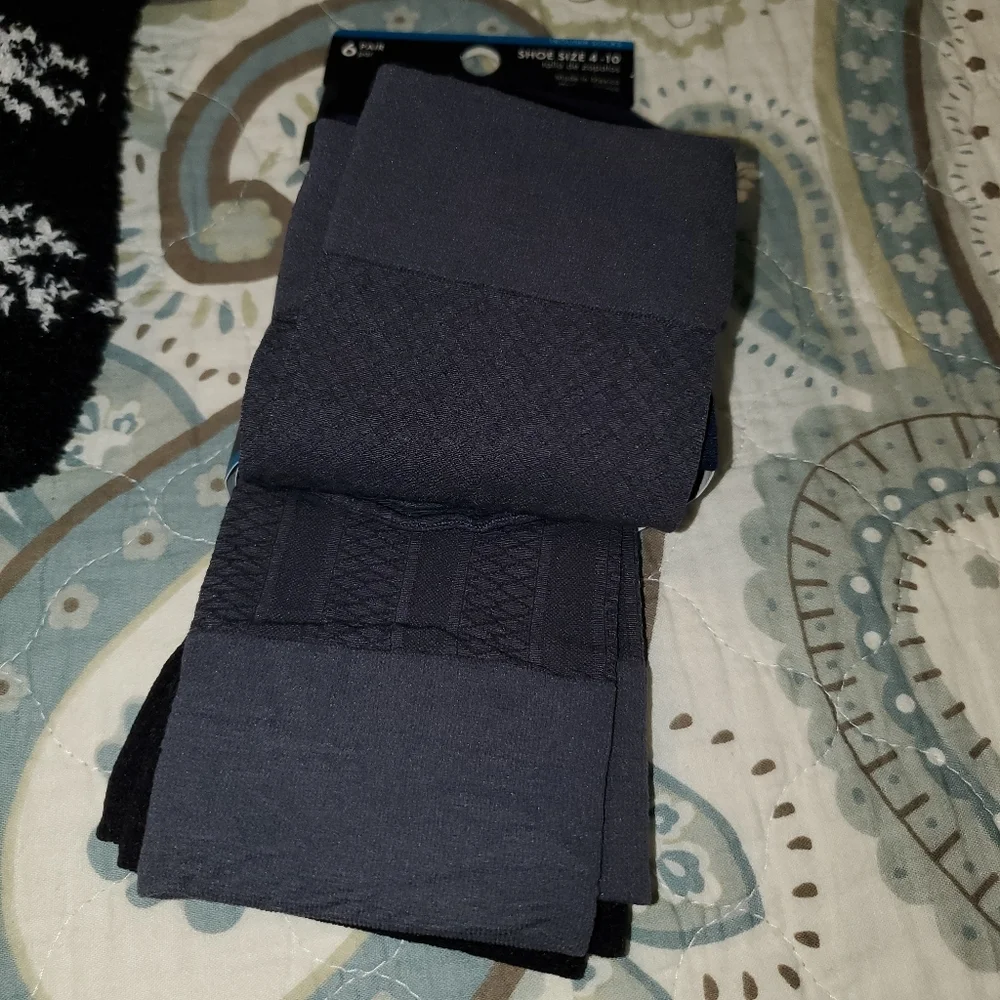 TOESOX and SOCKS 9 Pair